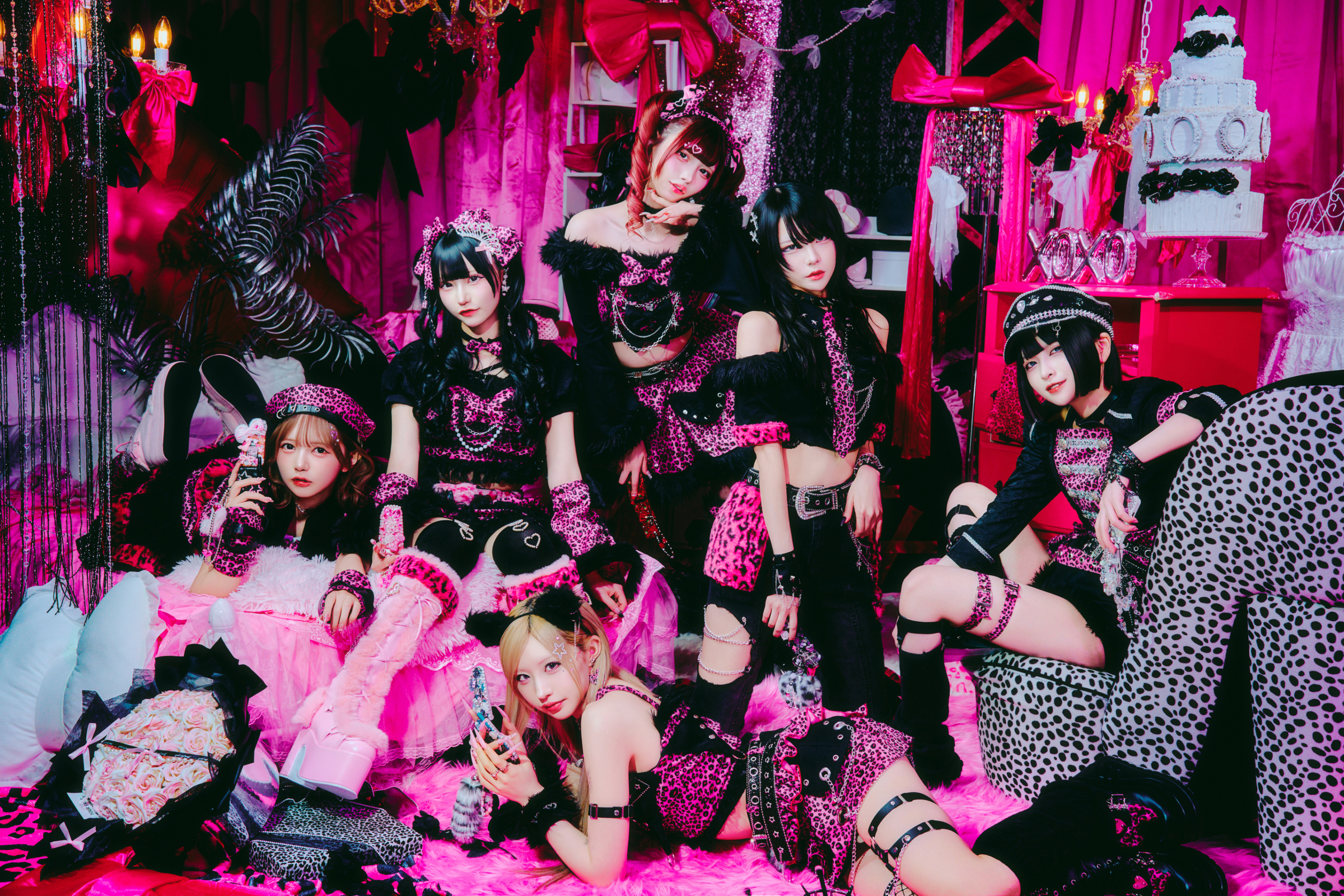 AZATOYオフィシャルファンクラブ「TOYBOX」